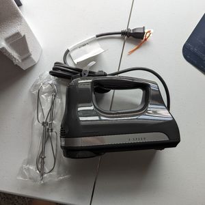 KitchenAid 3 speed hand mixer